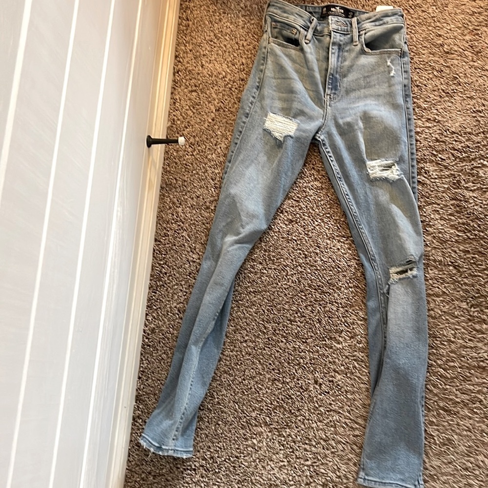Hollister jeans